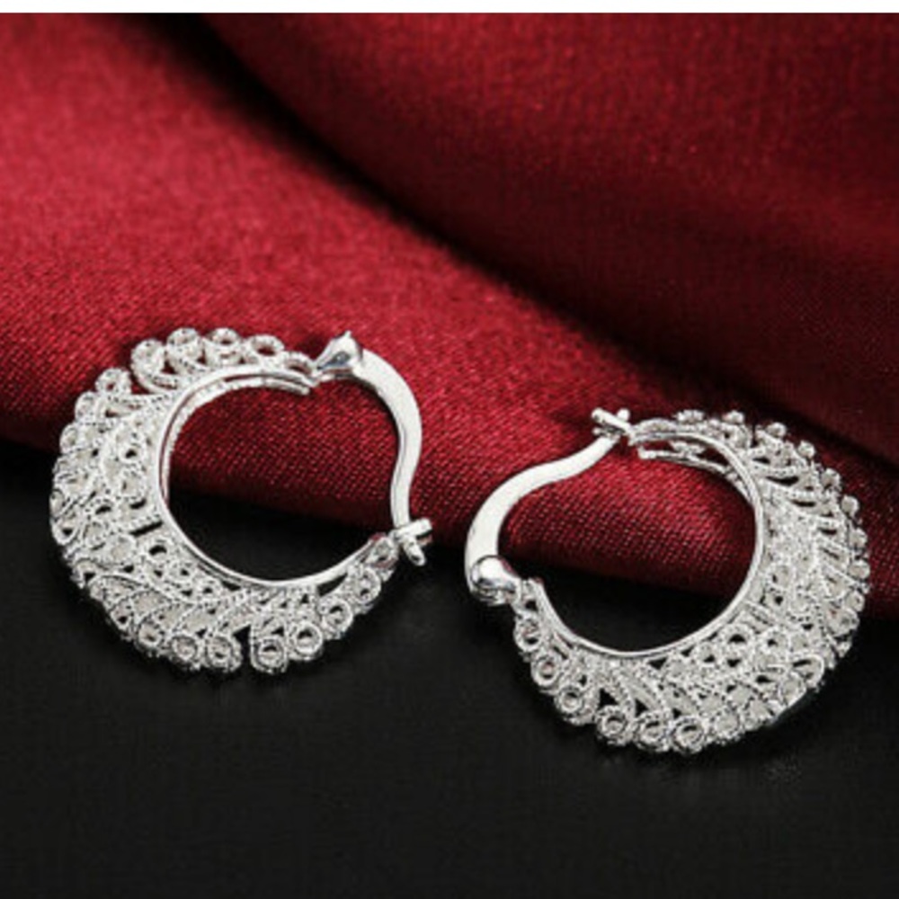 New Sterling silver Hoop Earrings - Picture 3 of 4